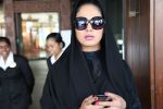 Veena Malik in Burkha (5).jpg